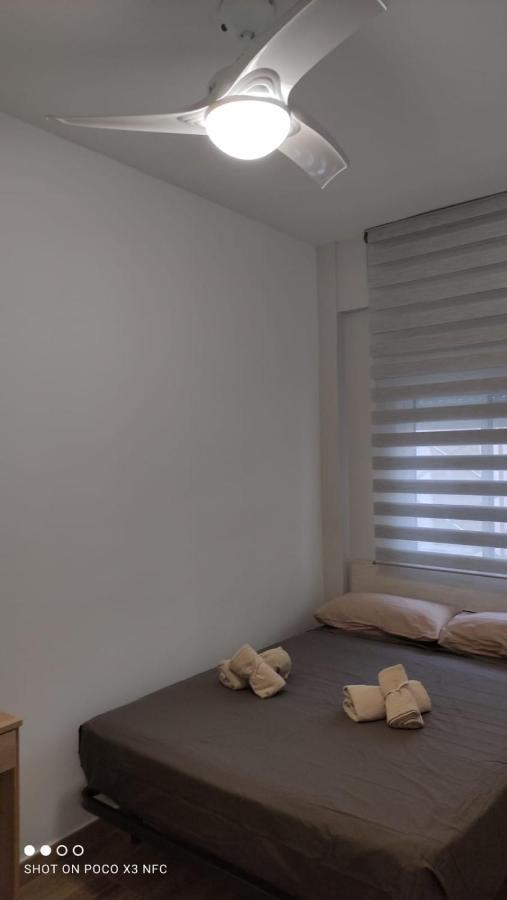 Ferienwohnung Malvarosa Beach Private Garden Valencia Exterior foto
